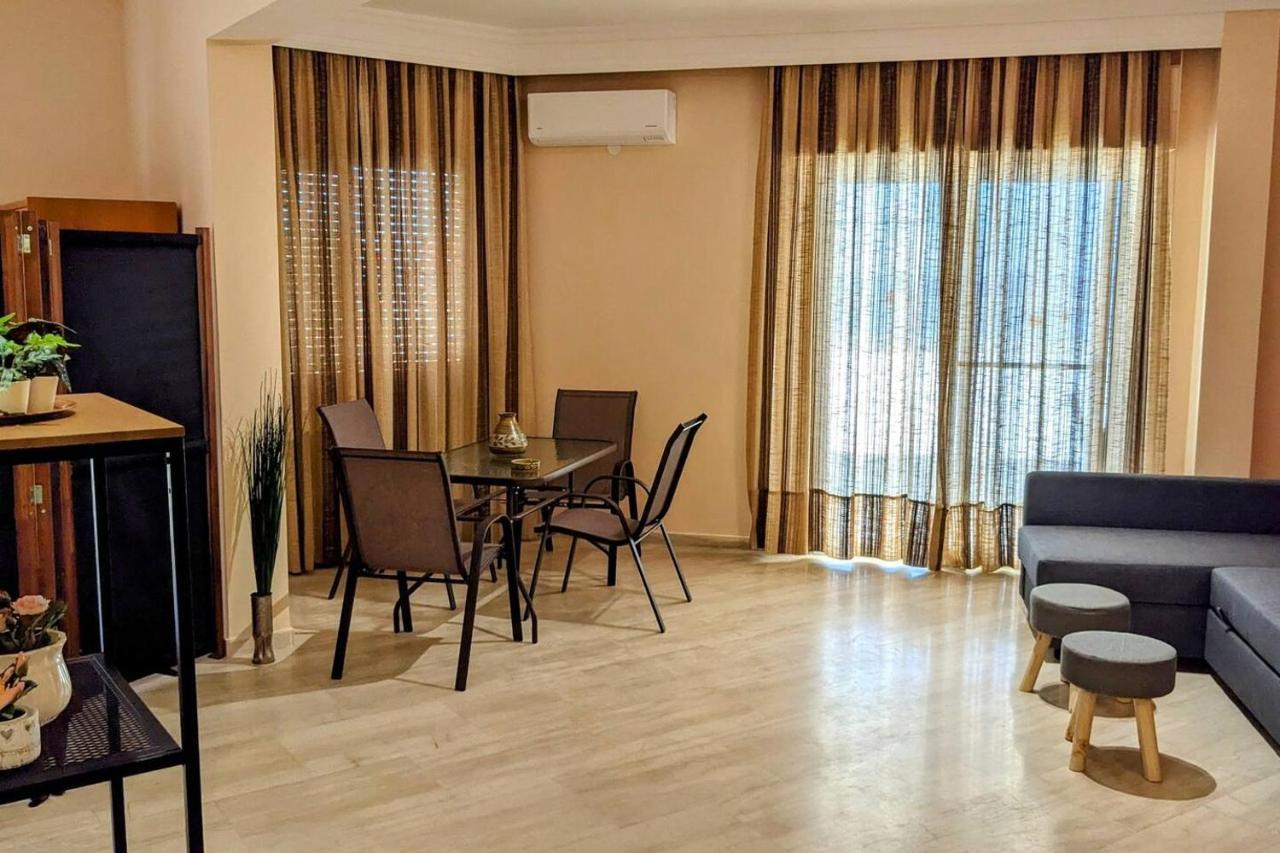 Beachfront Apartment Неа-Муданія Екстер'єр фото